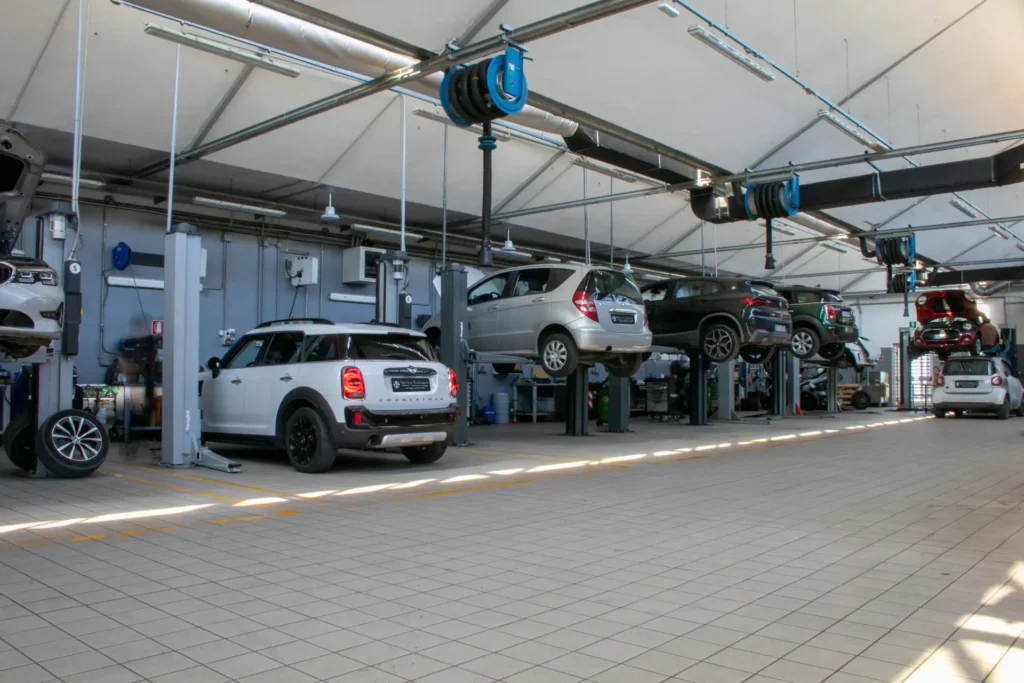 Service_toskana-Firenze-officina03-en